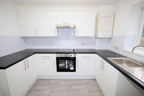 2 bedroom semi-detached house to rent, Hammersmith Gardens, Houghton Regis, Dunstable