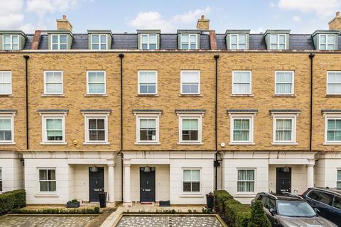 undefined, Egerton Drive, Isleworth TW7