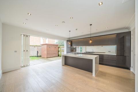 undefined, Egerton Drive, Isleworth TW7