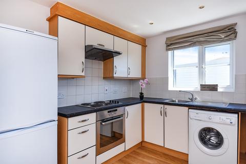 2 bedroom flat to rent, North Way, Headington, Oxford, OX3