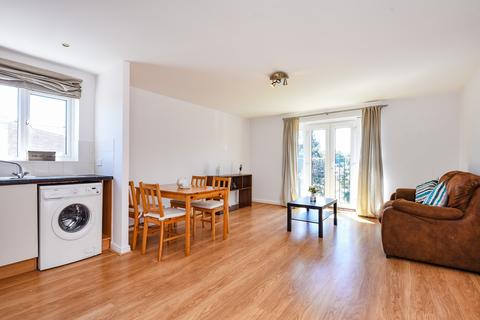 2 bedroom flat to rent, North Way, Headington, Oxford, OX3