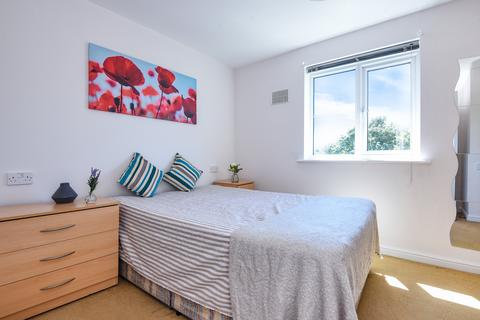 2 bedroom flat to rent, North Way, Headington, Oxford, OX3