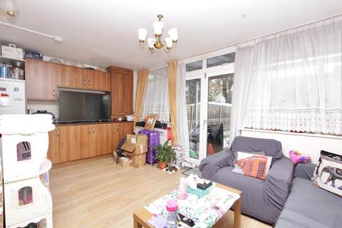 4 bedroom house to rent, Vincent Road, London N22