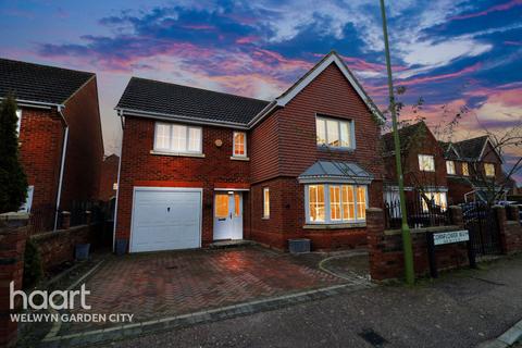 undefined, Cornflower Way, Hatfield