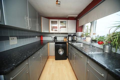 1 bedroom flat for sale, Rowland Court,  Addiscombe Road, Croydon