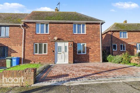 3 bedroom semi-detached house for sale - Marshall Crescent, Queenborough
