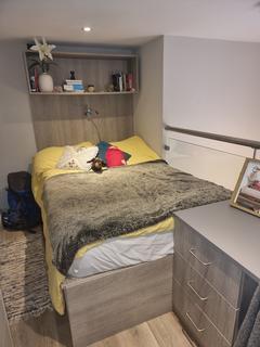 undefined, Gloucester Road, Bristol BS7