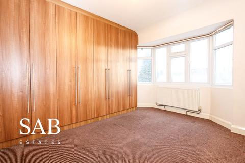undefined, Ascot Gardens, Southall, UB1