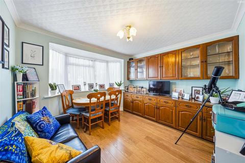 4 bedroom semi-detached house for sale, Dartford Road, Dartford