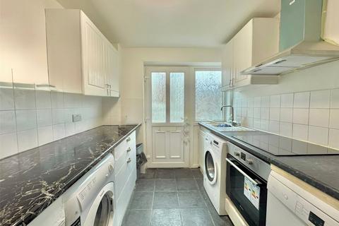 undefined, Swift Road, Farnham, Surrey, Surrey, GU9