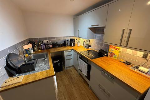 1 bedroom flat to rent, Carlton Road, Suffolk NR33