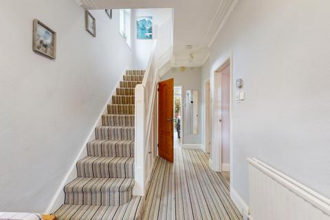 undefined, Pinner, Greater London HA5
