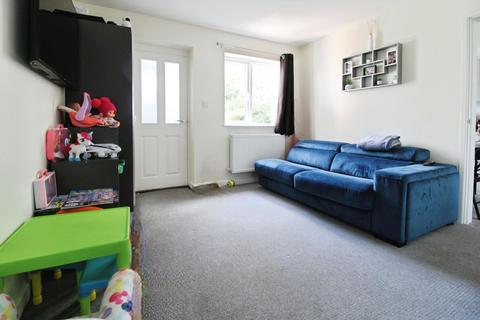 2 bedroom end of terrace house for sale, Oakwood Road, Westlea, SN5
