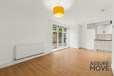 1 bedroom apartment to rent, Ryder Mews, London, E9