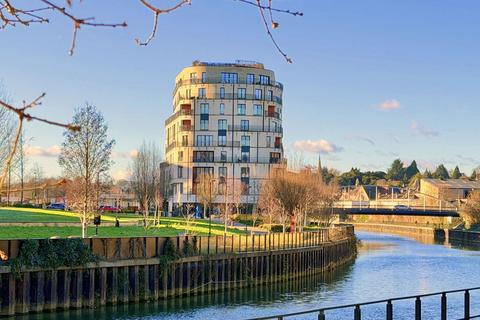 2 bedroom penthouse for sale, Sovereign Point, Bath