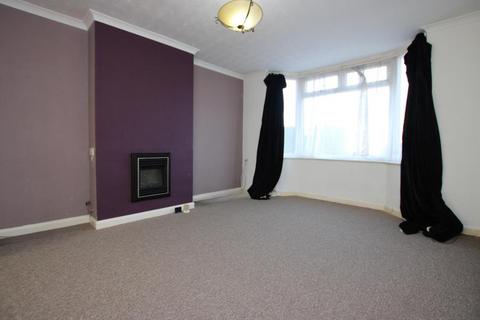 3 bedroom terraced house to rent, Filton Avenue, Bristol BS34