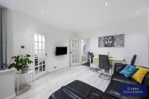 undefined, Lynhurst Road, Uxbridge, UB10