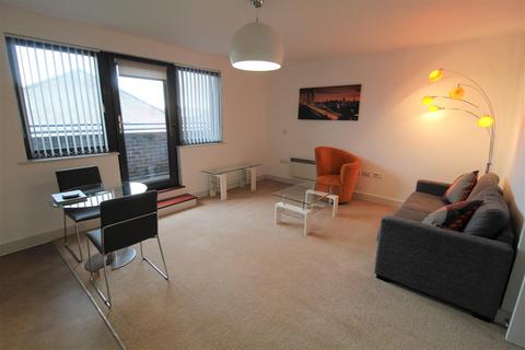 1 bedroom flat to rent, King House, Fire Fly Avenue, Swindon, SN2