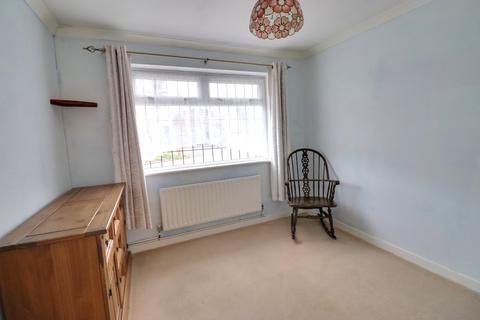 2 bedroom semi-detached bungalow for sale, HASLAR CRESCENT, WATERLOOVILLE