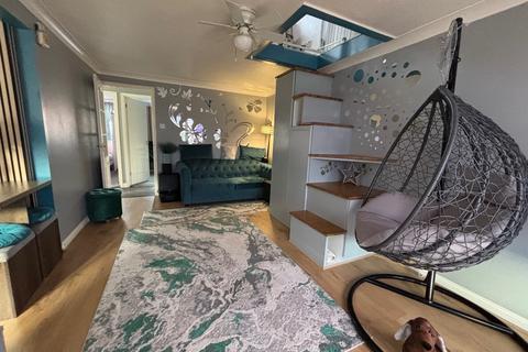 2 bedroom semi-detached bungalow for sale, Luff Meadow, Needham Market