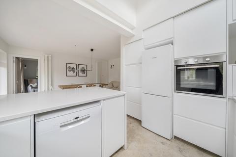 undefined, New Road, Wormley, Godalming, GU8