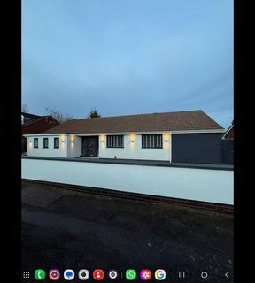 4 bedroom detached bungalow for sale, Magnolia Close, Leicester, LE2