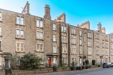 2 bedroom flat to rent, Lochee Road, West End DD2