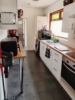 3 bedroom terraced house for sale, Bolton Road, Leicester