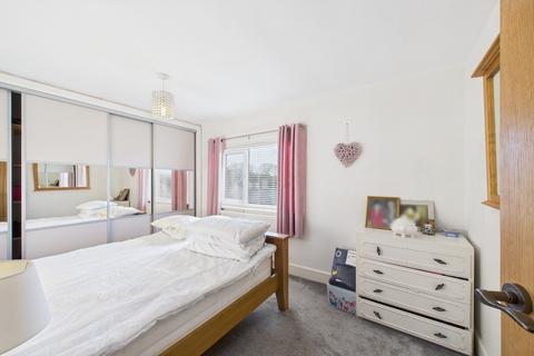 3 bedroom end of terrace house for sale, Droomer Drive, Windermere