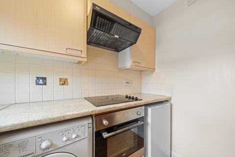 2 bedroom terraced house to rent, Harris Close, East Renfrewshire, Newton Mearns, G77