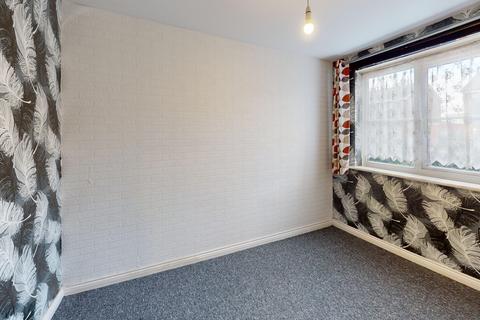 undefined, Garner Court, Tilbury , RM18