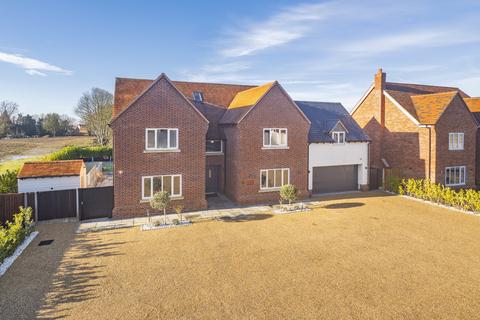 6 bedroom detached house for sale, Waldingfield Road, Sudbury, Suffolk