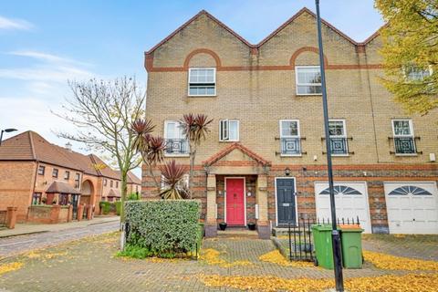 Valiant Way, London, E6