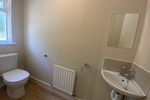 3 bedroom end of terrace house to rent, Mews Court, Otterbourne SO21