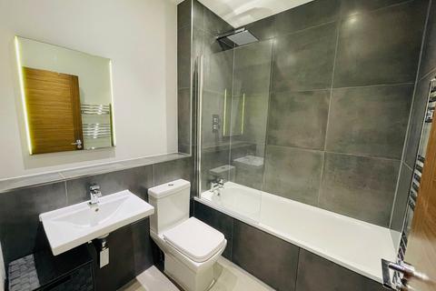 1 bedroom apartment to rent, Orbital House