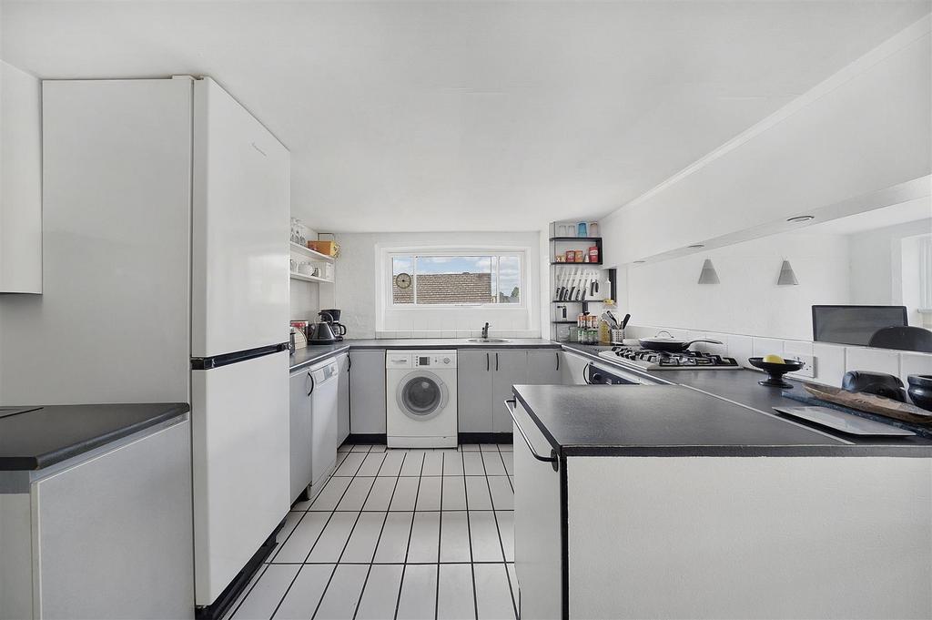 Kitchen/Dining Area