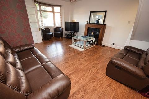 3 bedroom semi-detached house for sale, Hamlet Road, Hall Green B28