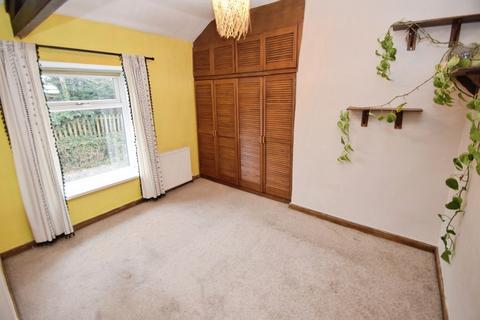 2 bedroom terraced house for sale, Black Edge Lane, Bradford BD13