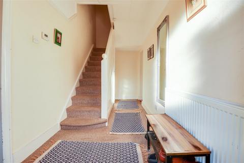 undefined, Cricketfield Grove, Leigh-On-Sea SS9