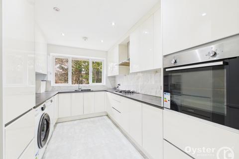 3 bedroom flat to rent, White House Drive, Stanmore, HA7