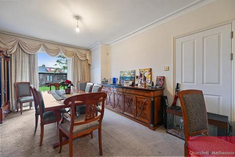 4 bedroom house for sale, Bowes Road, London