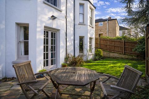 2 bedroom flat for sale, South Vale, London SE19