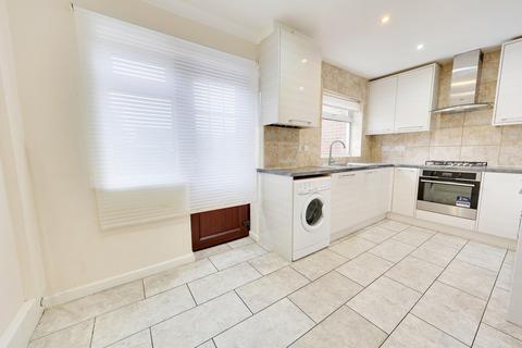 3 bedroom end of terrace house for sale, Wellbrook Road, Orpington