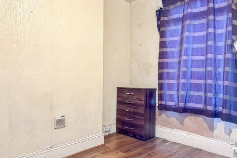3 bedroom terraced house for sale, Cleethorpe Road, Grimsby, DN31