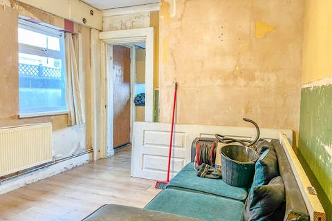 3 bedroom terraced house for sale, Cleethorpe Road, Grimsby, DN31