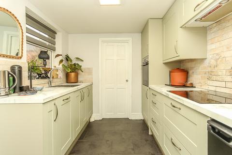 3 bedroom end of terrace house for sale, Upper Havelock Street, Wellingborough NN8