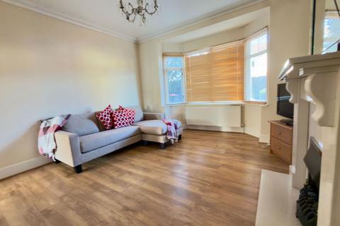 3 bedroom semi-detached house for sale, Buckingham Road, Milton Keynes MK3
