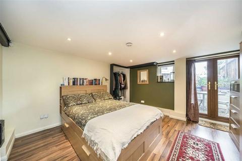 1 bedroom flat to rent, Erlanger Road, London SE14