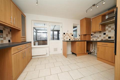 3 bedroom house to rent, Wyngates, Leighton Buzzard