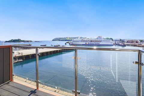 2 bedroom apartment for sale, Trinity Street, Millbay, Plymouth